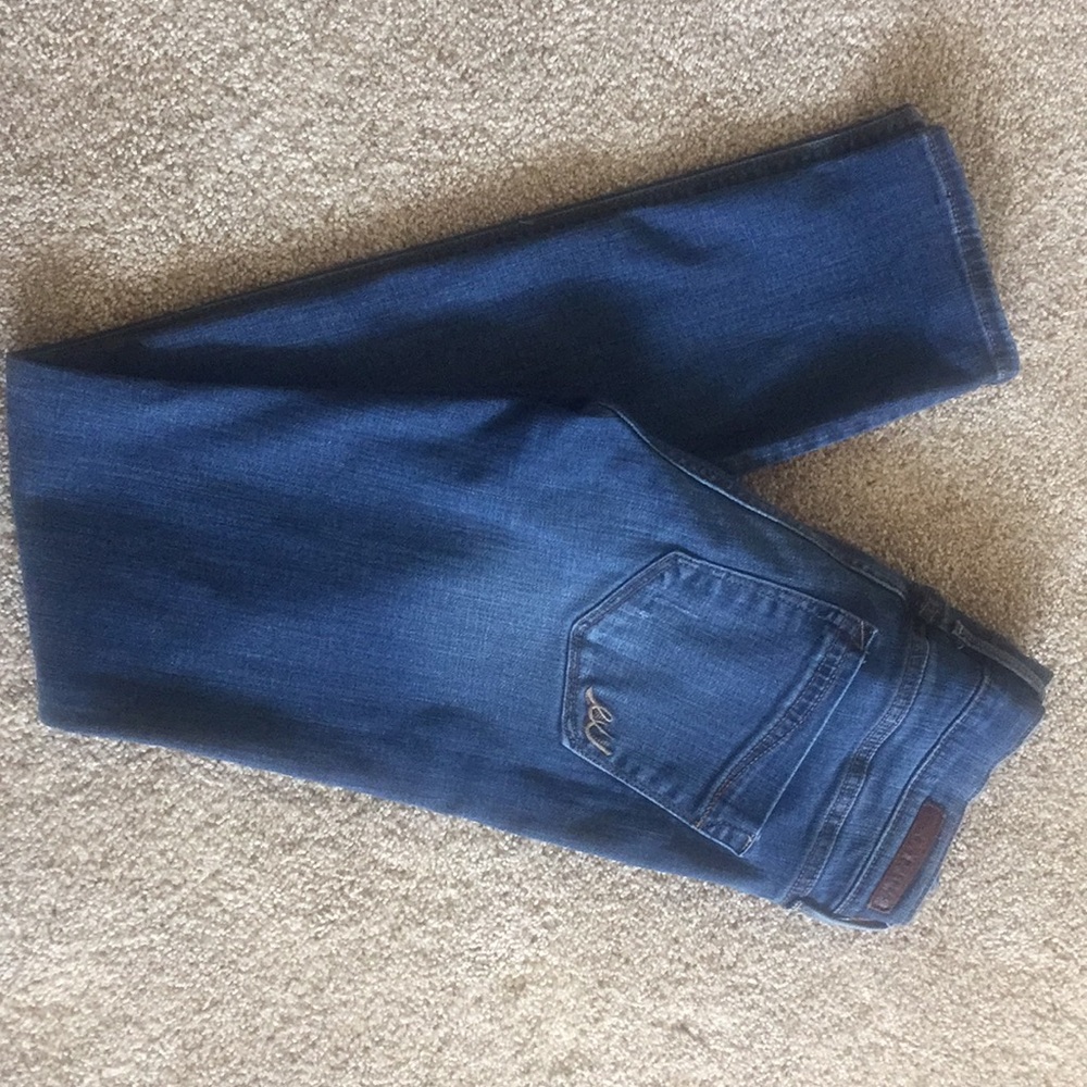 NWOT Express Performance Mid Rise Skinny Jeans